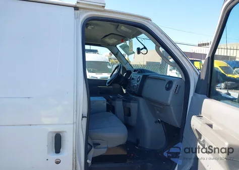 2013 Ford E-350 Super Duty Commercial из США, поврежденный, VIN 1FTSE3EL3DDB30013